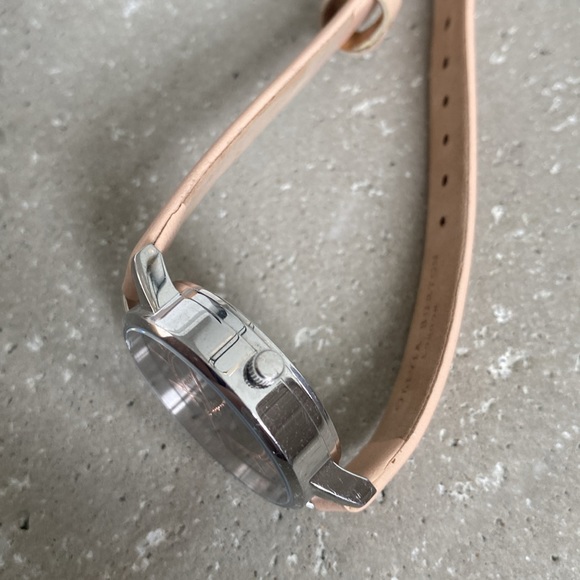 Olivia Burton 30mm - Picture 6 of 7